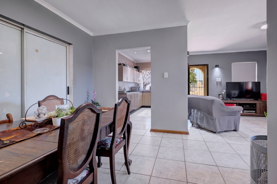 3 Bedroom Property for Sale in Rowallan Park Eastern Cape